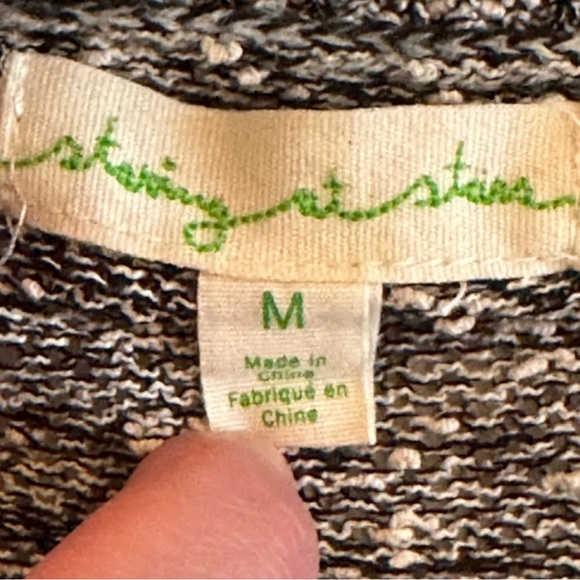 Staring at Stars Woman’s Black & White Nubby Knit Crop Long Sleeve Sweater M - Picture 3 of 8